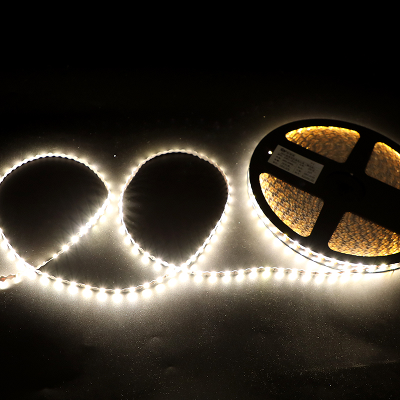 Natural White 60 Lamp 12V